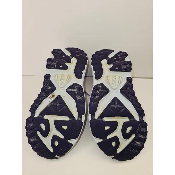 Hoka Women 8.5 Comfy footwear - Picture 2 of 9